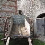 Situato in una zona densa di storia, conservato in ottime condizioni e unico del suo genere. E' il "Moleno d'acqua del ponte", quello che sarebbe l�unico mulino ad acqua funzionante in Puglia: un gioiello nascosto nell'agro di Bovino, piccolo borgo collinare della provincia foggiana